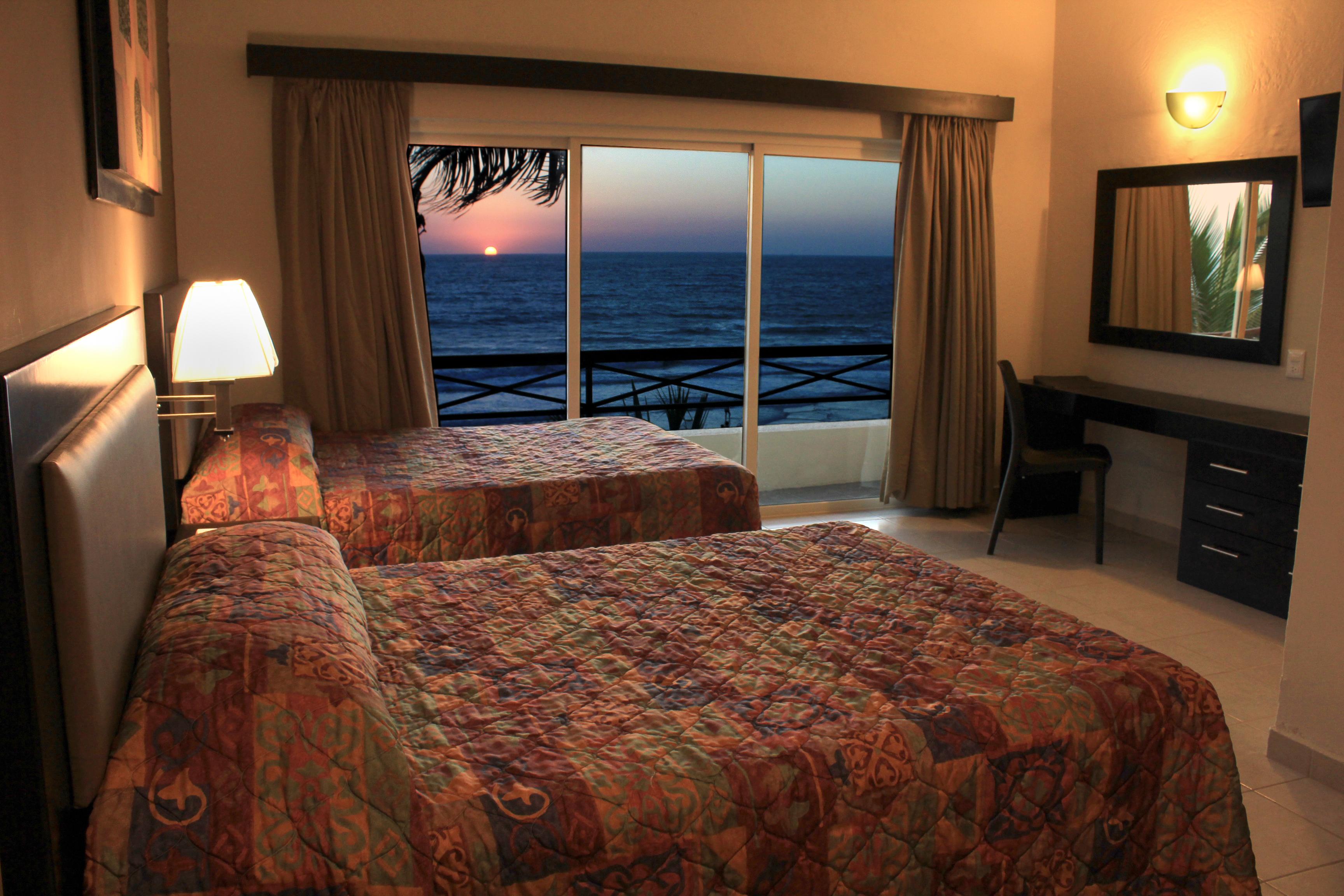 Hotel La Siesta Malecon Mazatlan Ngoại thất bức ảnh