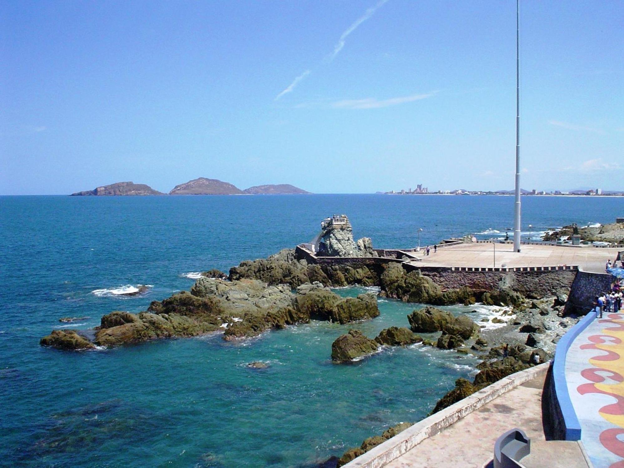 Hotel La Siesta Malecon Mazatlan Ngoại thất bức ảnh