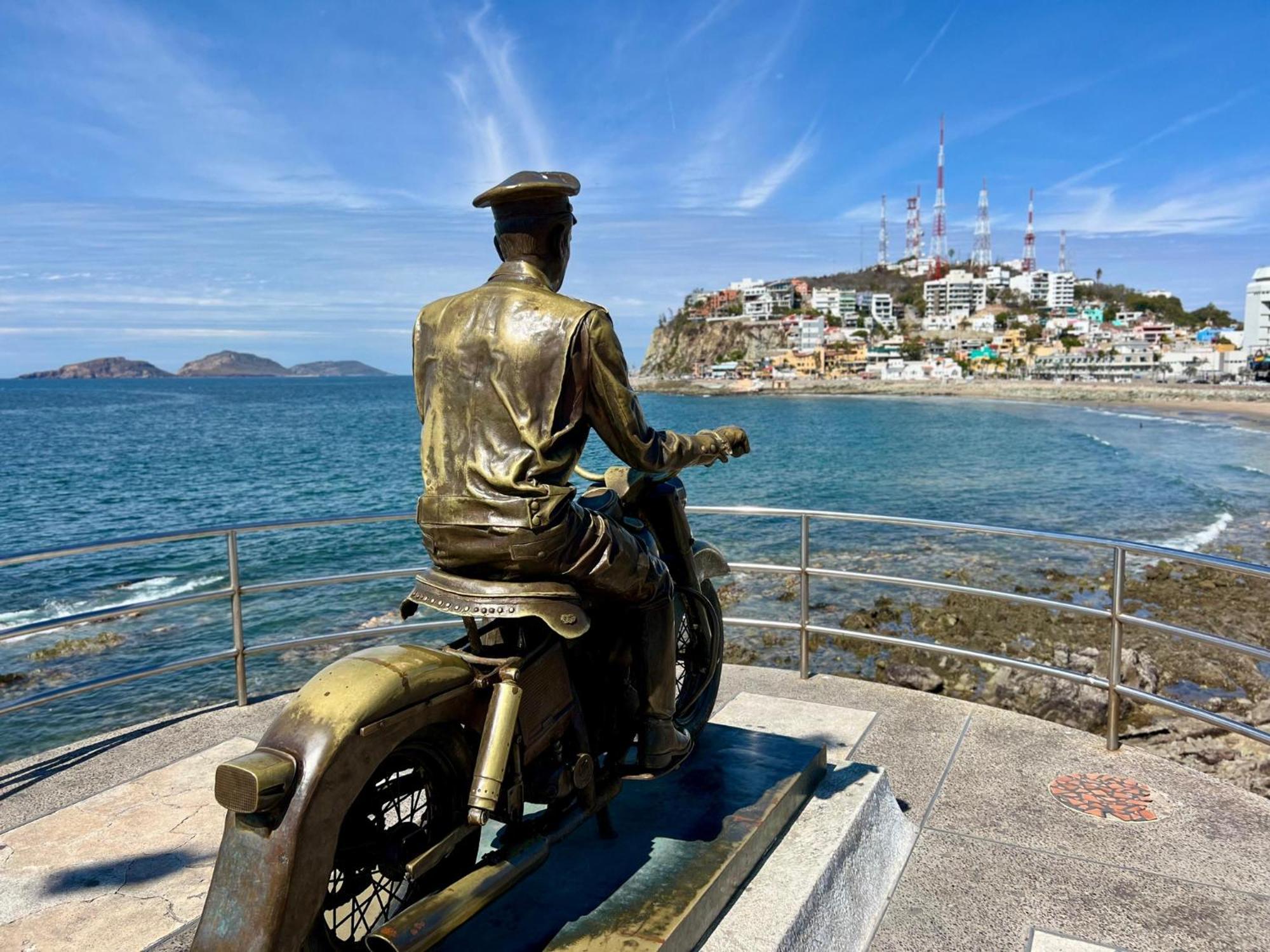 Hotel La Siesta Malecon Mazatlan Ngoại thất bức ảnh