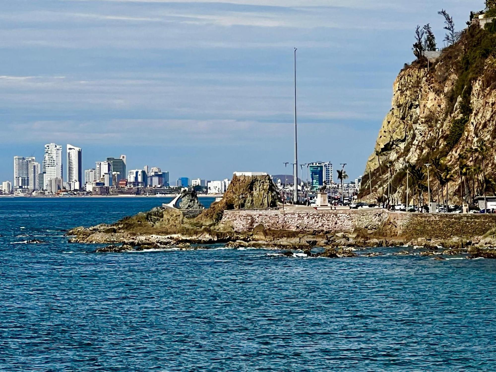 Hotel La Siesta Malecon Mazatlan Ngoại thất bức ảnh