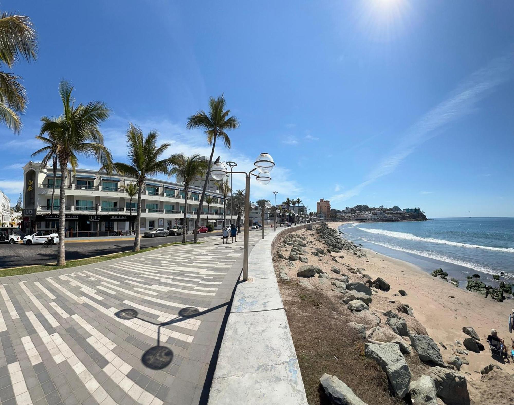 Hotel La Siesta Malecon Mazatlan Ngoại thất bức ảnh