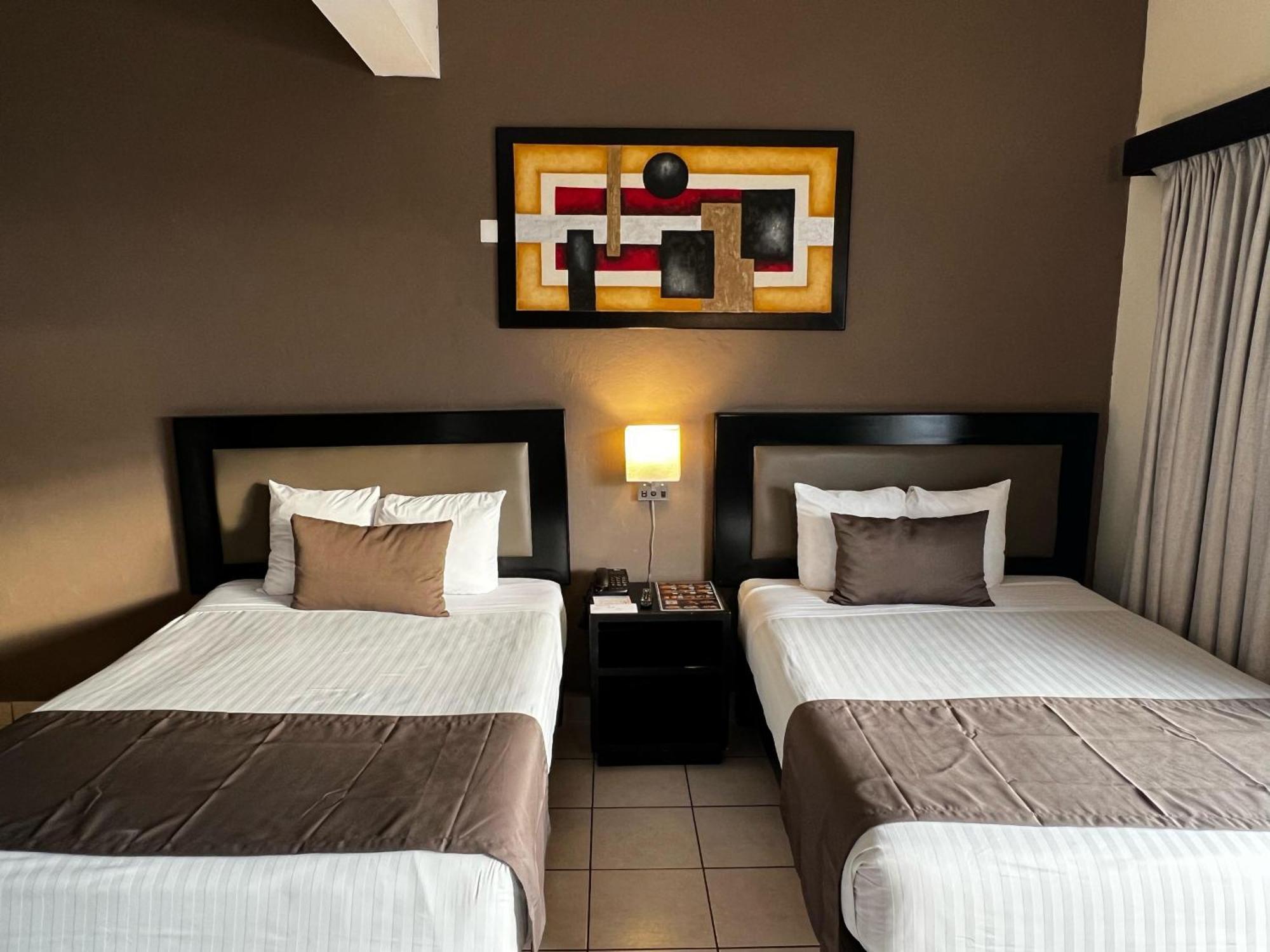 Hotel La Siesta Malecon Mazatlan Phòng bức ảnh